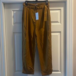 High waisted ankle pant